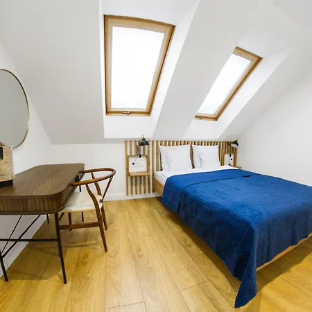 Apartamenty Parkowa 9 Lesko Exterior foto
